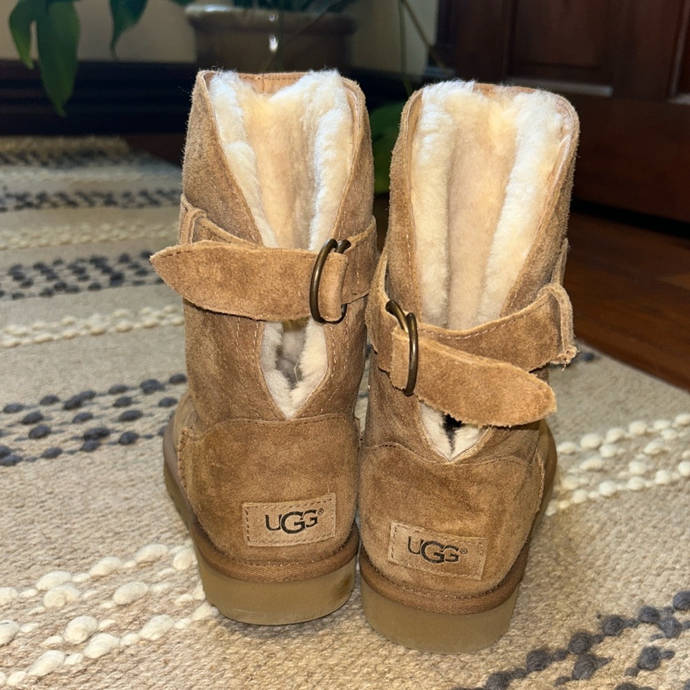 UGG Chestnut Remora Buckle Boots